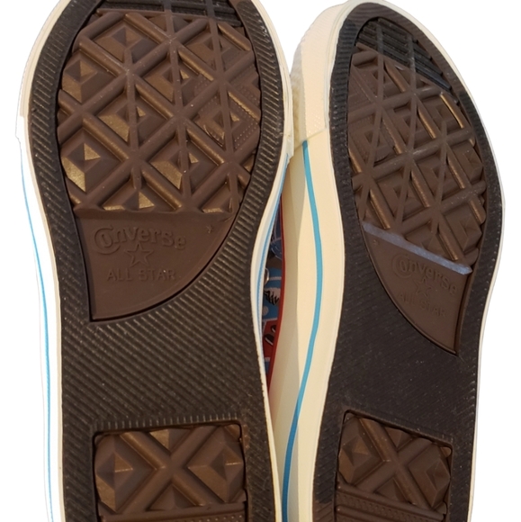 Converse Chuck 70 Frozen Treats Sneaker Youth NEW - Picture 5 of 7